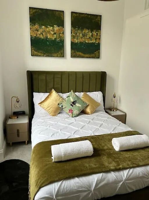 Cosy City Apartment, Free Street Parking Edinburgh 0*,