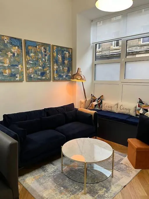 Cosy City Apartment, Free Street Parking Edynburg 0*,  Wielka Brytania